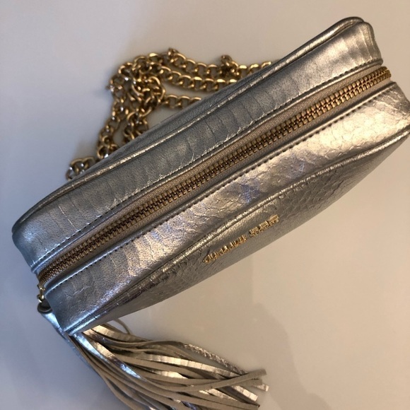 Victoria’s Secret Crossbody Metallic Tassel Bag - Picture 4 of 7